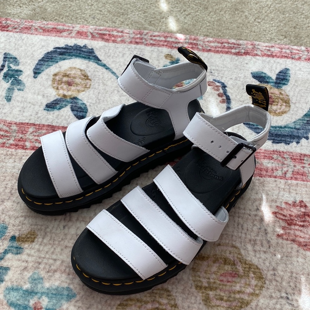 Dr. Marten Blaire sandals
